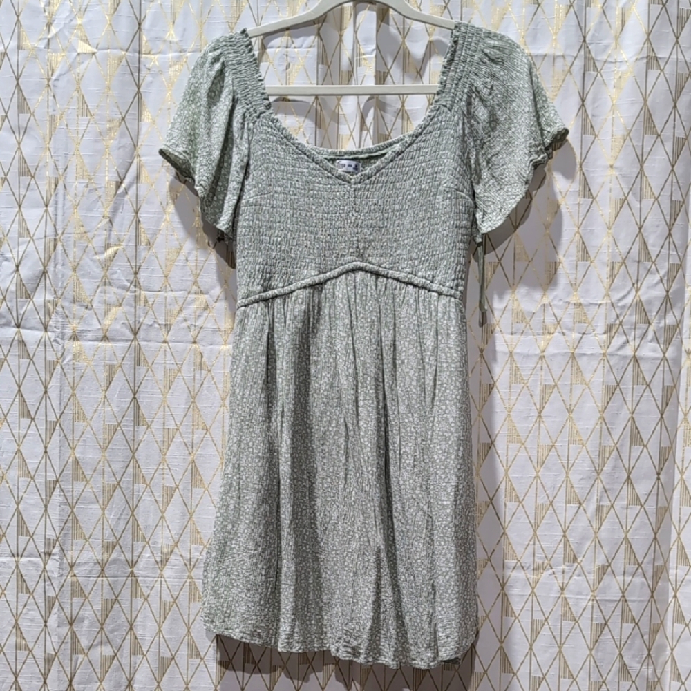 Women's Green Smocked Top
